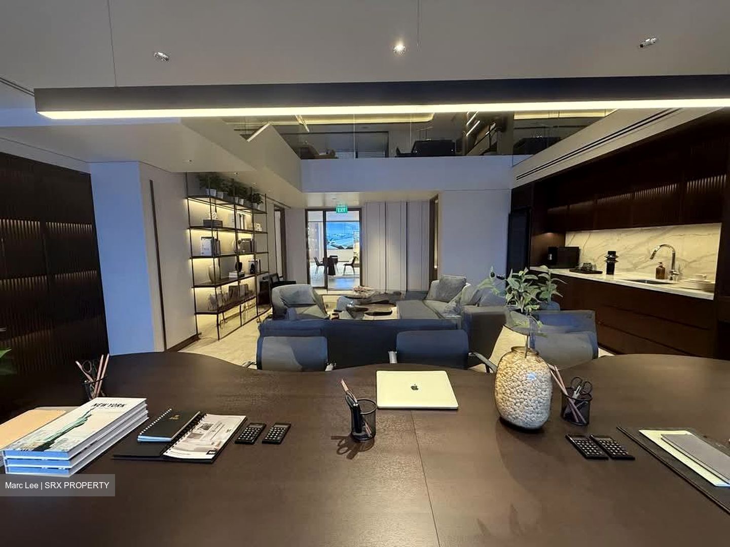 Wisma Atria (D9), Office #573402641